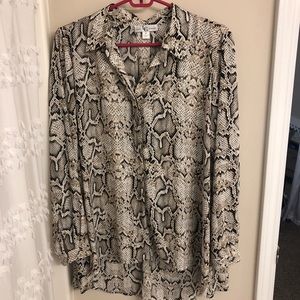 Snake Print Flowy Button Tunic
